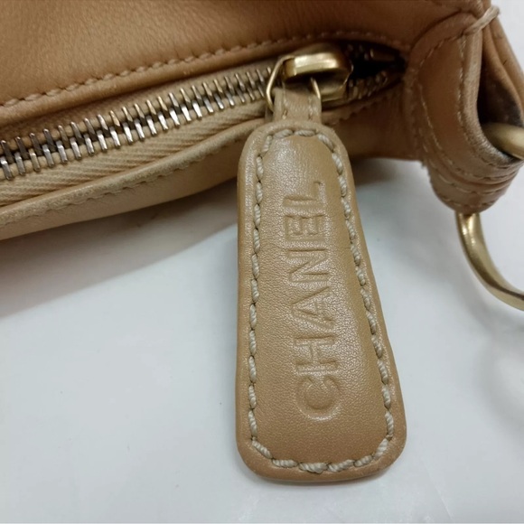 CHANEL CC WILD STITCH CALFSKIN SHOULDER BAG - Picture 8 of 13